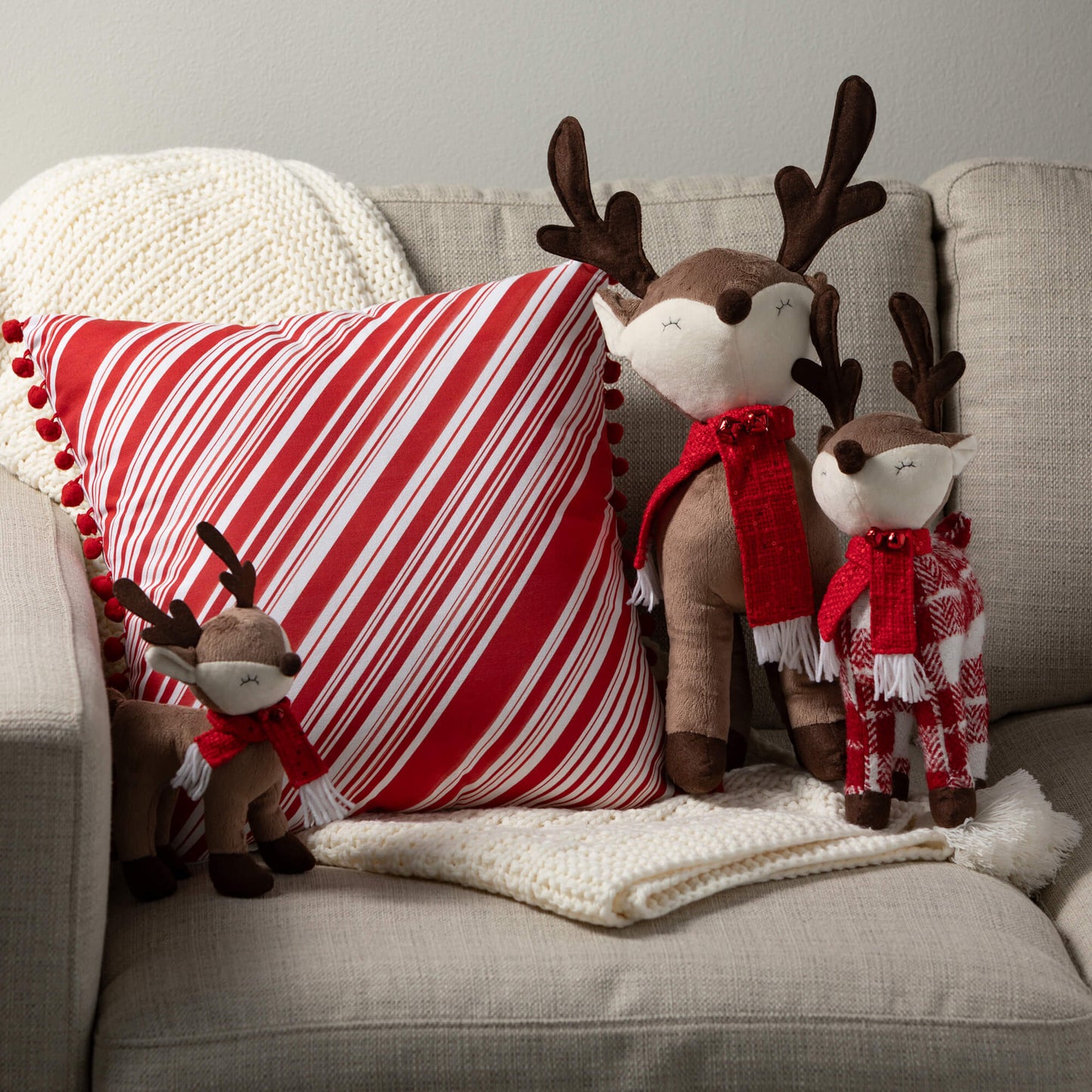 PLUSH STANDING REINDEER
